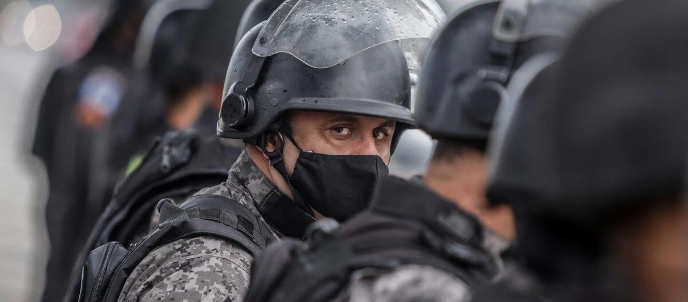 Βραζιλία: Επίθεση με πυροβολισμούς σε λεωφορεία και περιπολικά - Αντίποινα για τον θάνατο εμπόρου ναρκωτικών